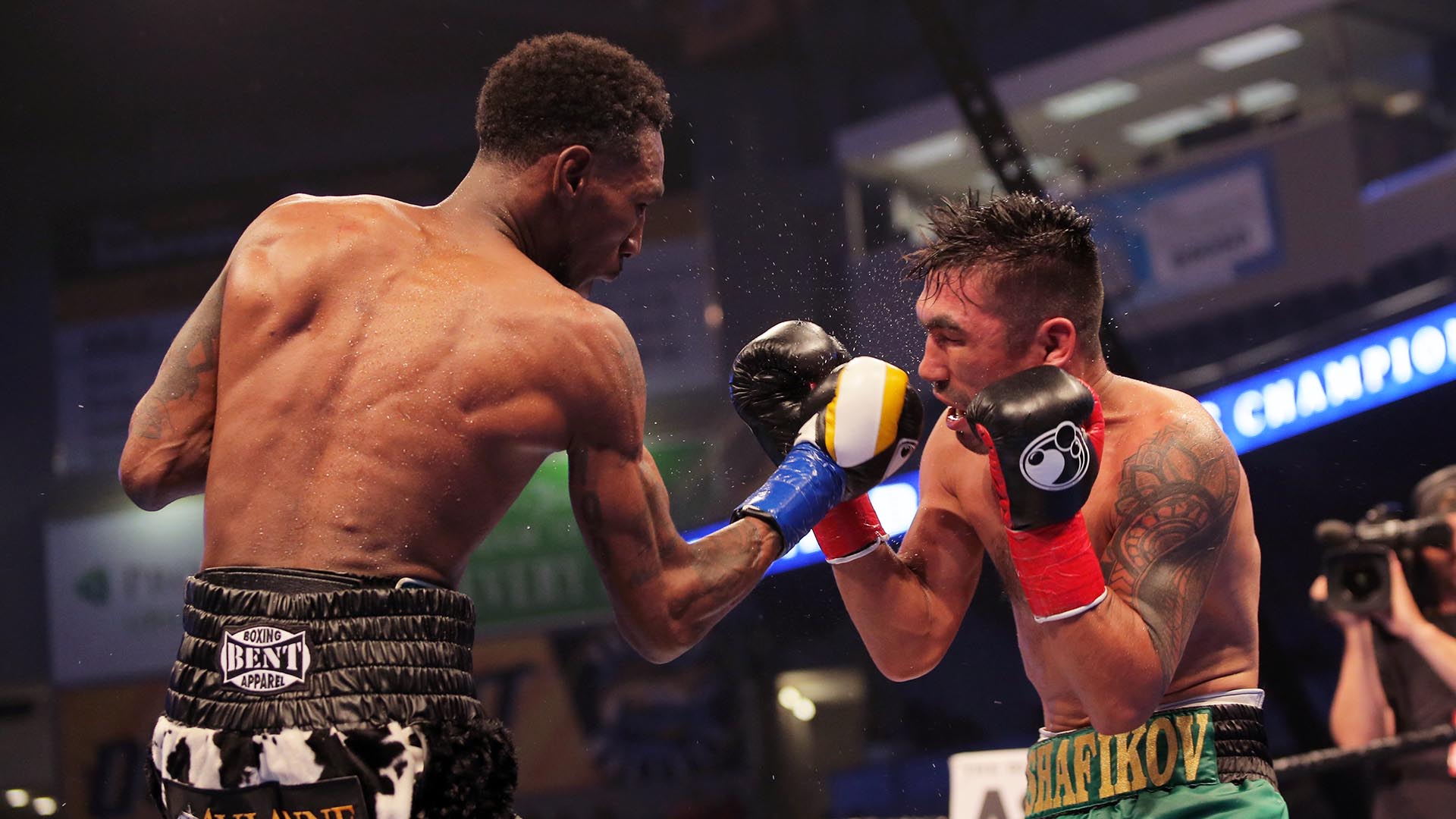 Easter Jr vs Shafikov Full Fight: June 30, 2017 - PBC on Bounce1920 x 1080