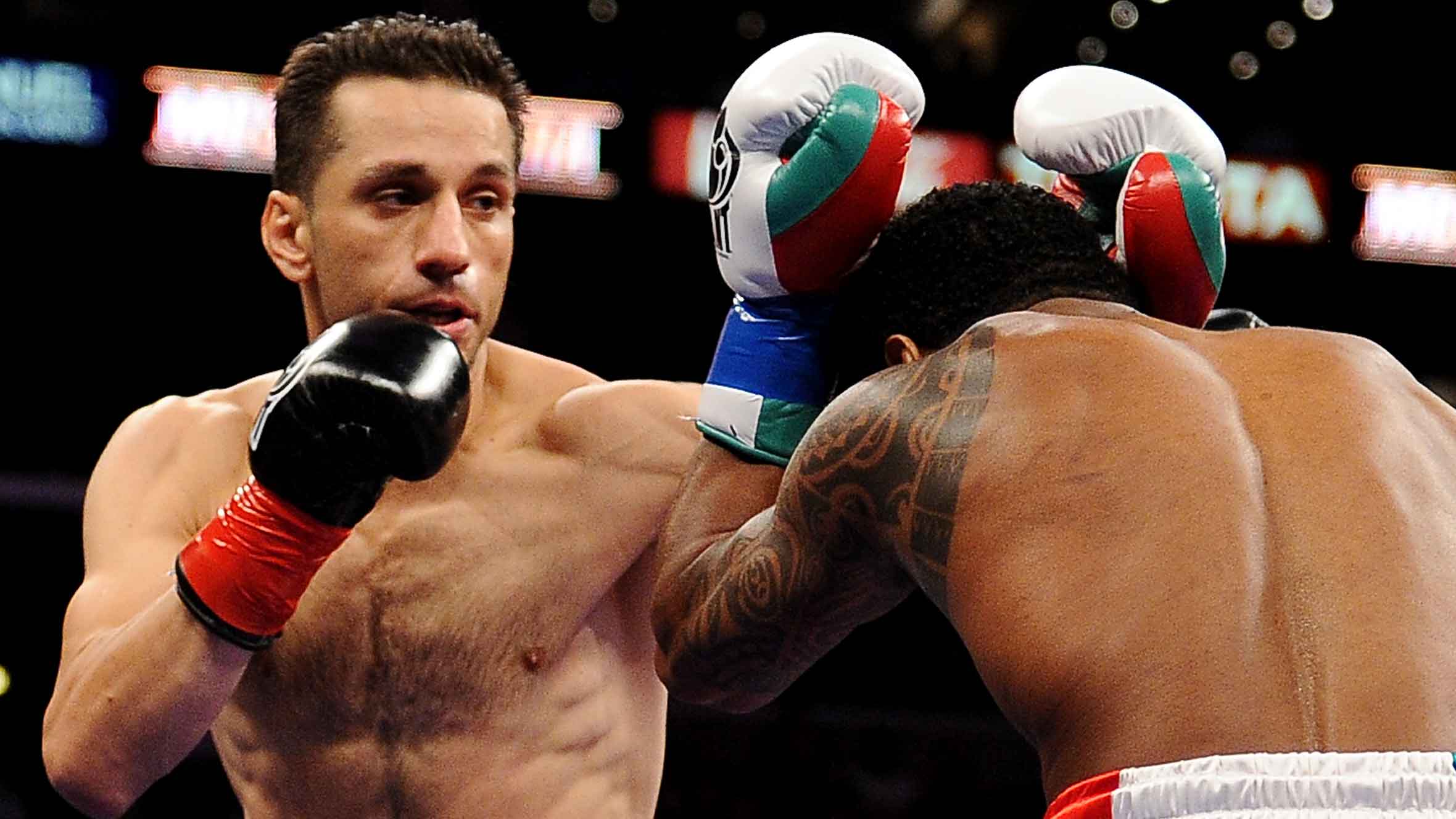 Sergio Mora: Chicano fans’ reverence for Leo Santa Cruz is 