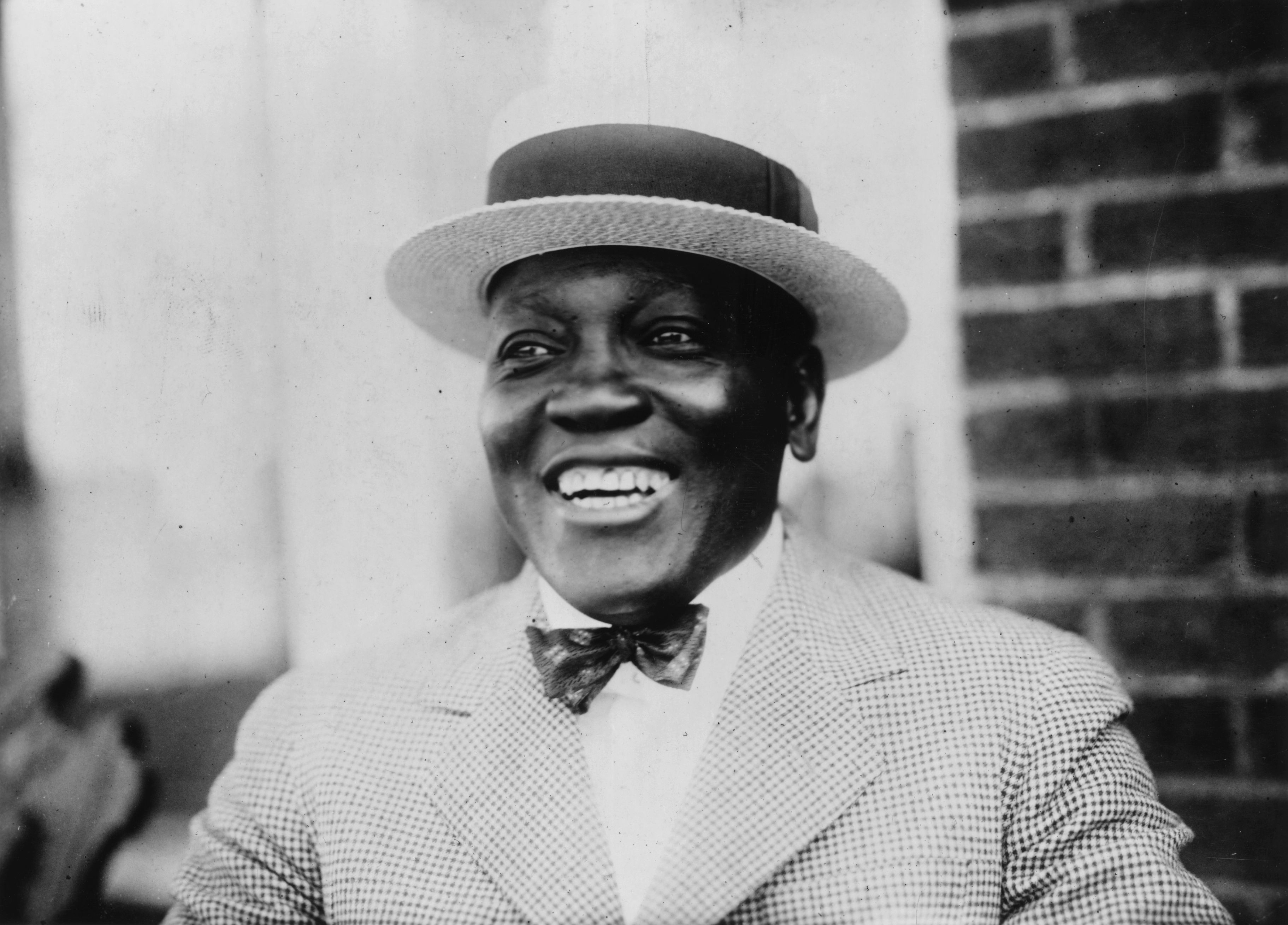 Jack Johnson Black And White - 3646x2618 - jpeg Jack Johnson Black And White