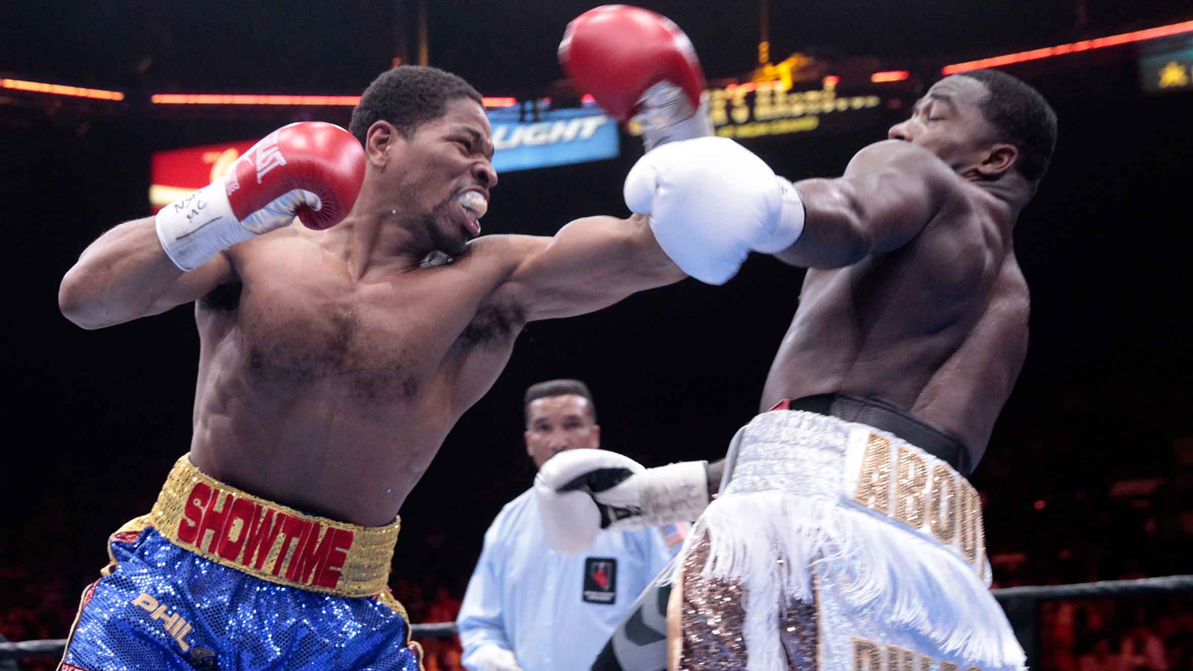 Shawn Porter powers through Adrien Broner to win a unanimous decision2360 x 1328
