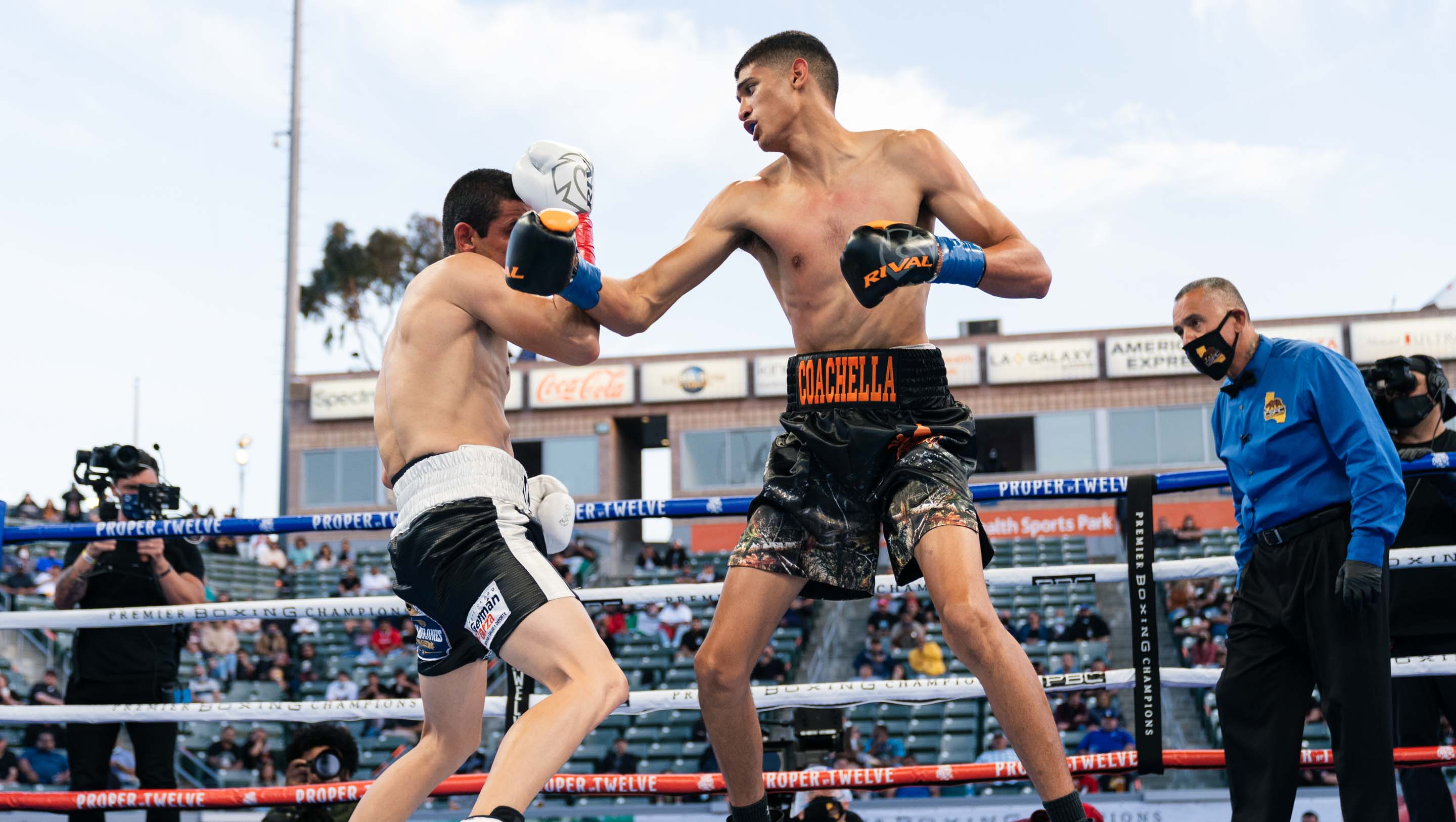 Fundora vs Cota Results & Highlights May 1, 2021