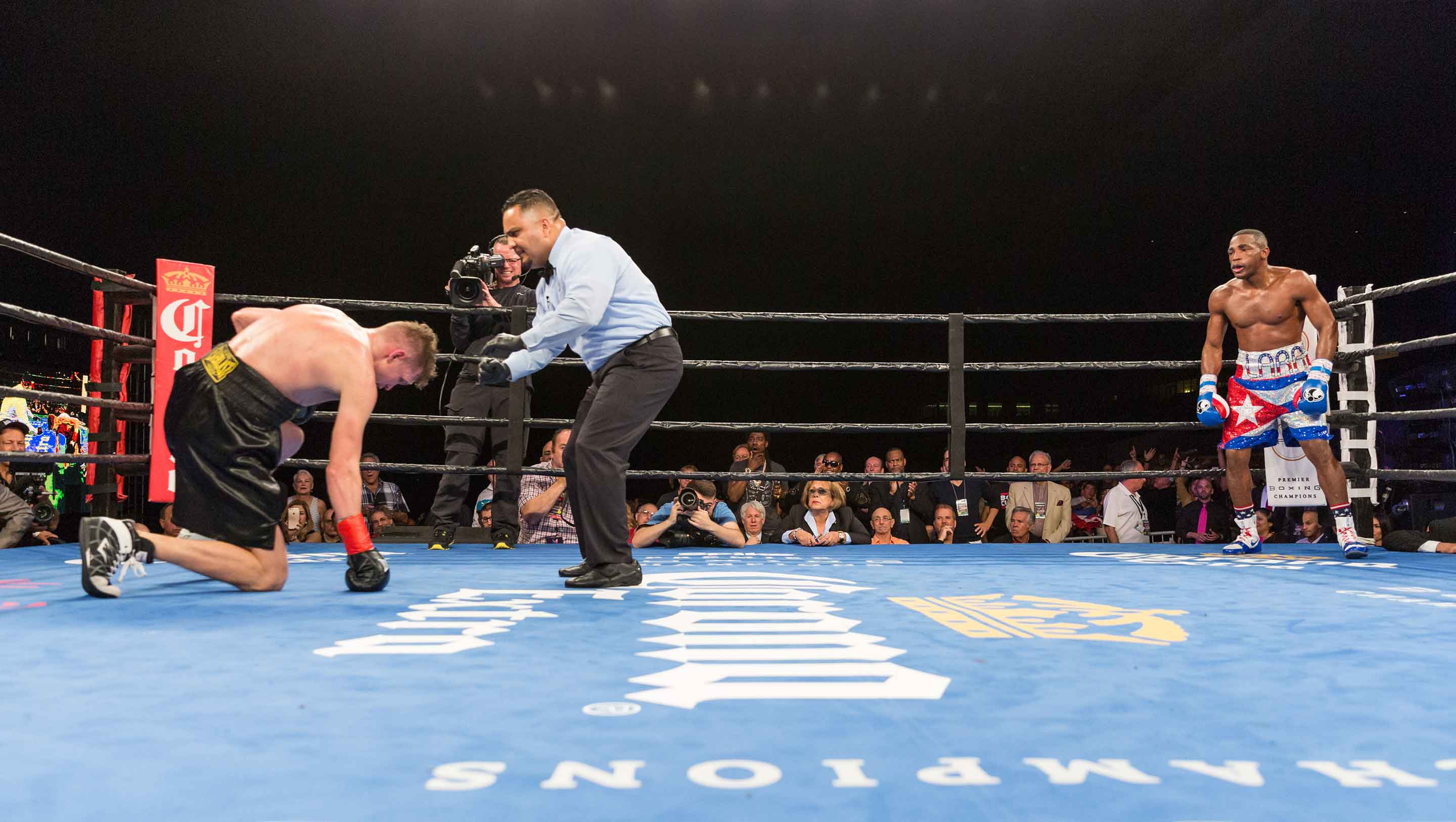 Lara scores a knockdown