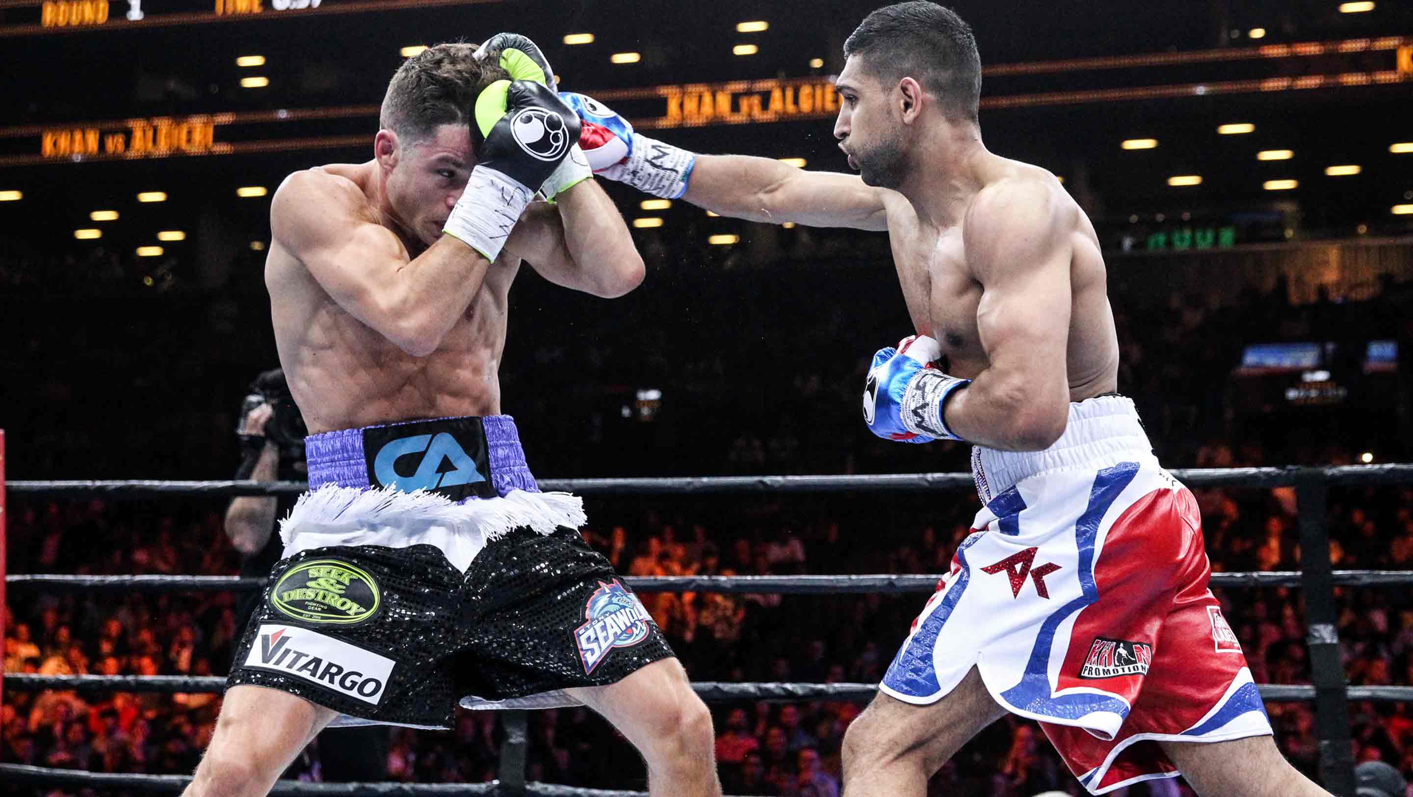 Algieri blocks a punch