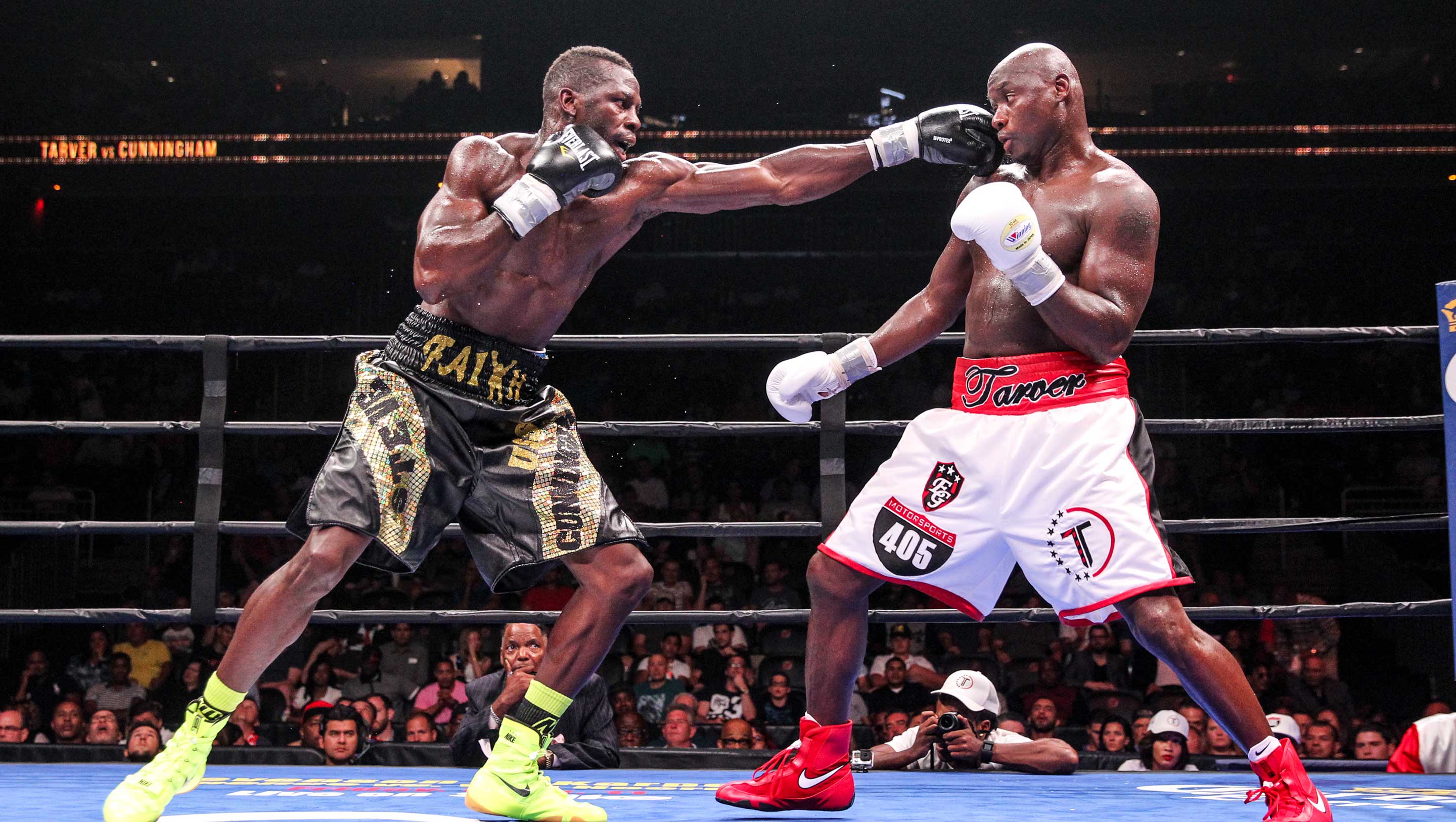 Cunningham lands a left