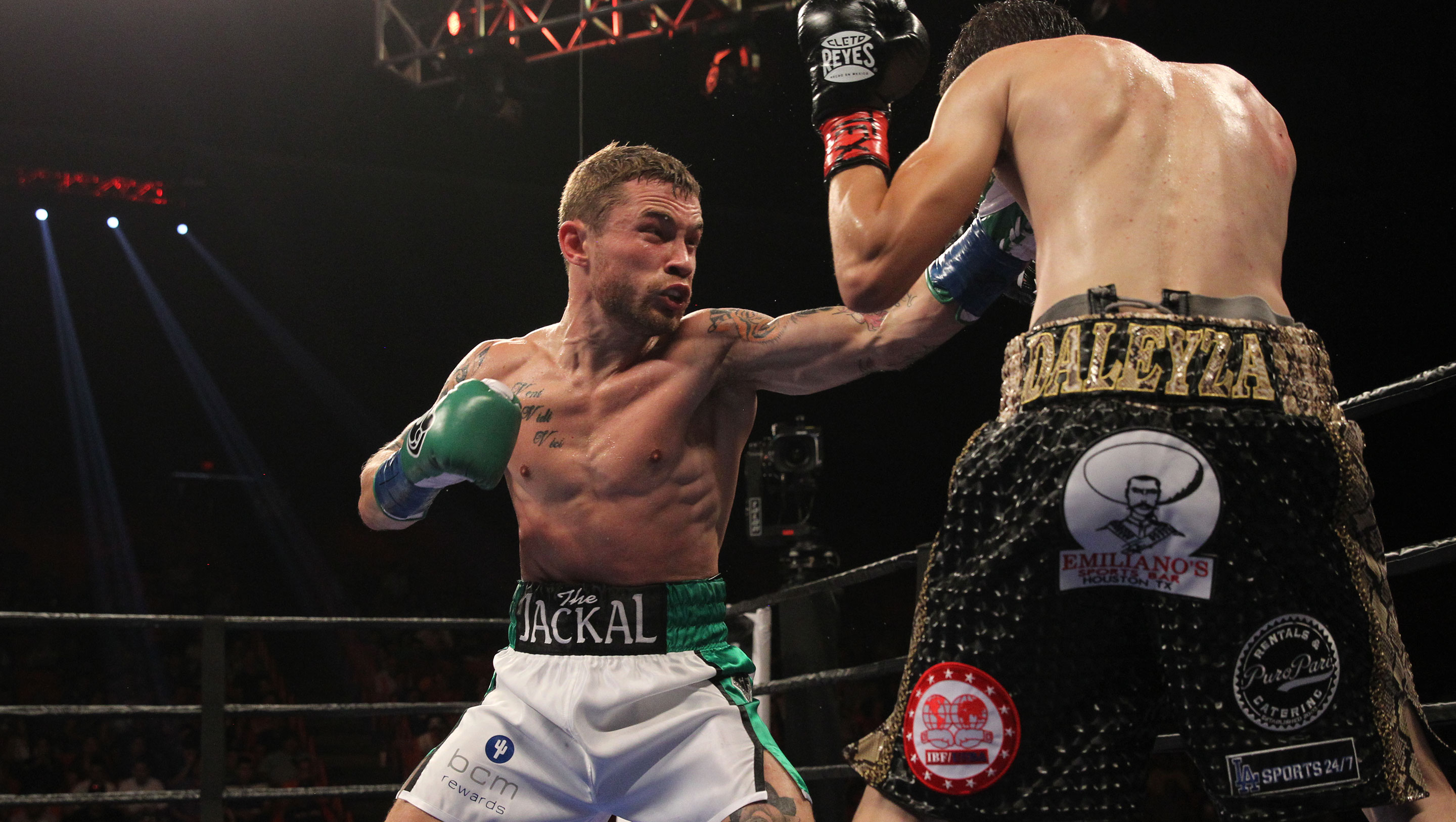 Frampton throws a left