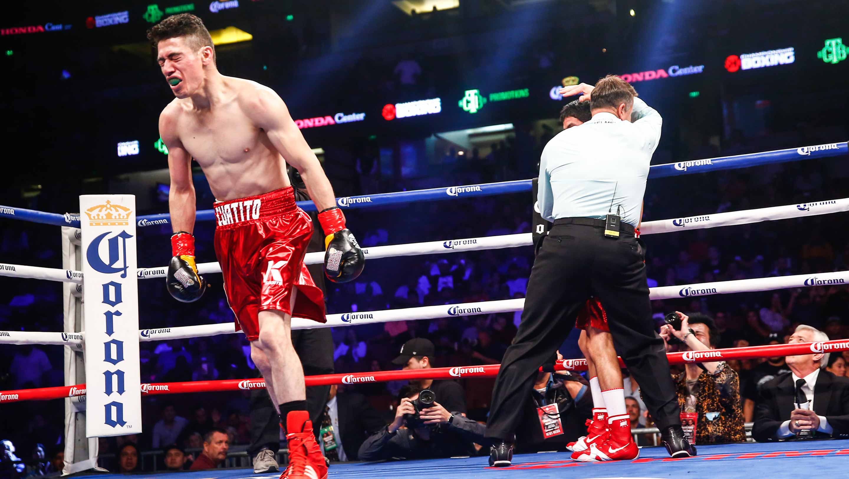 The referee intervenes