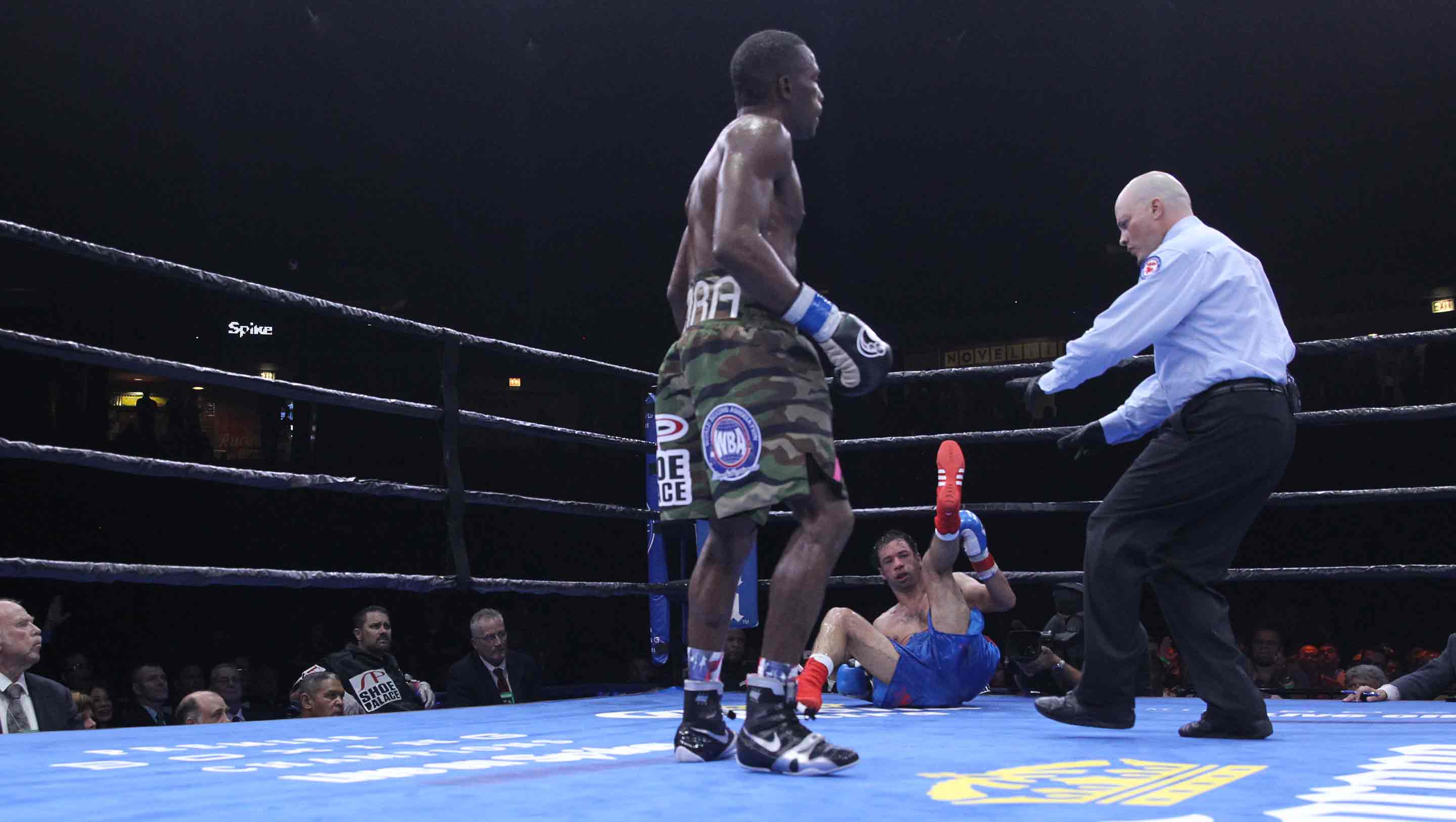 Sixth-round knockdown