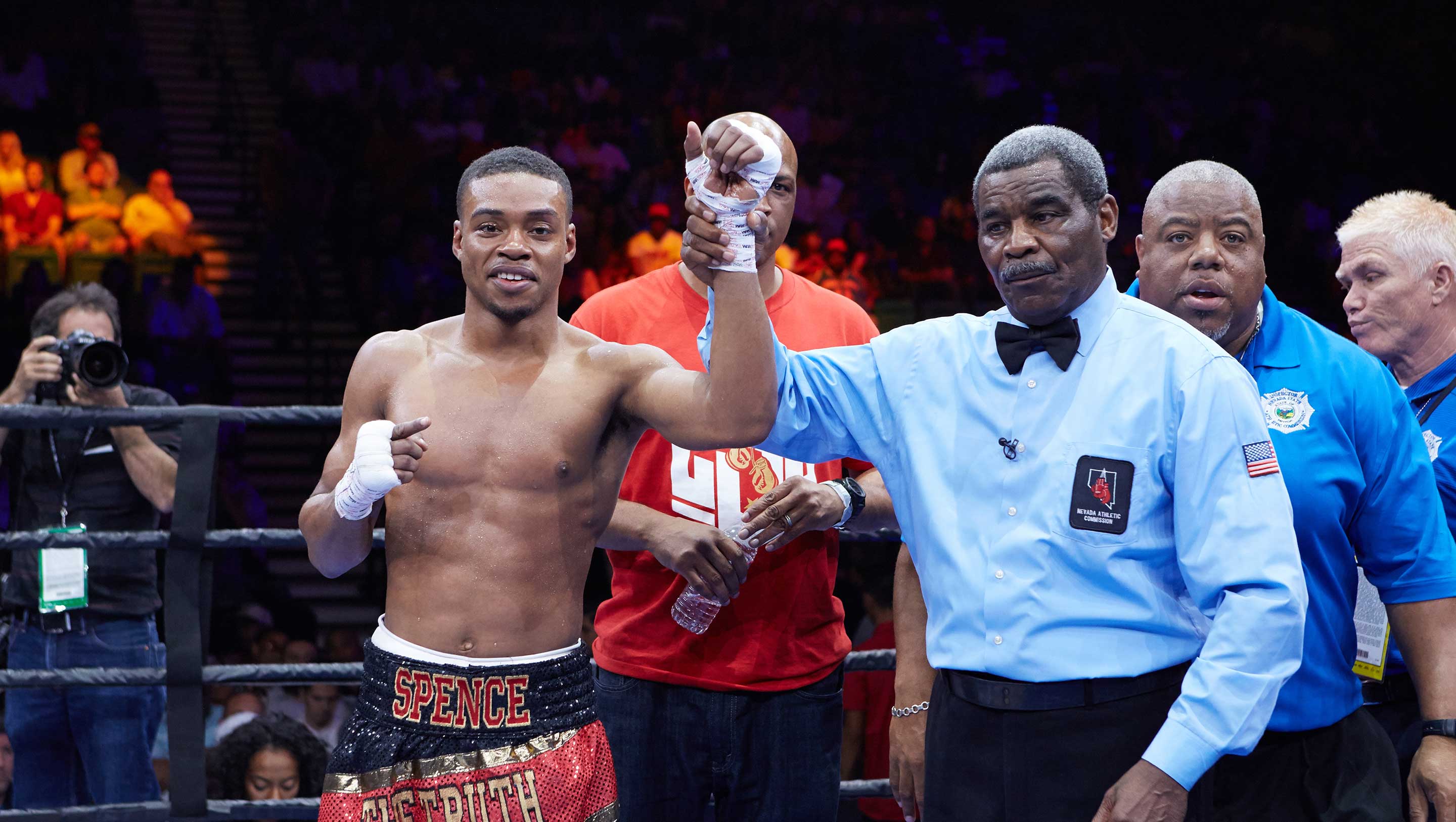 Spence celebrates victory