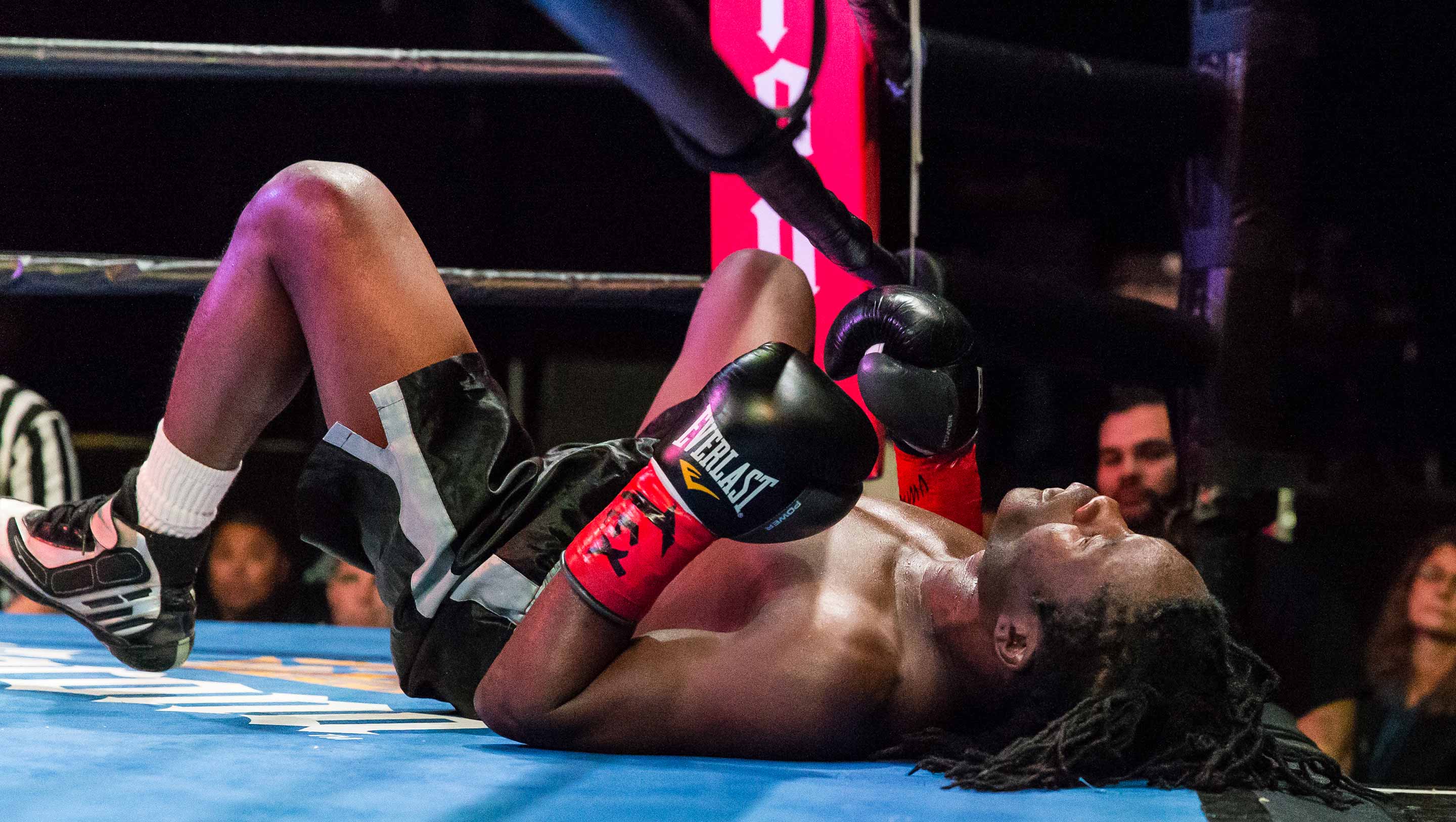 Tetteh goes down