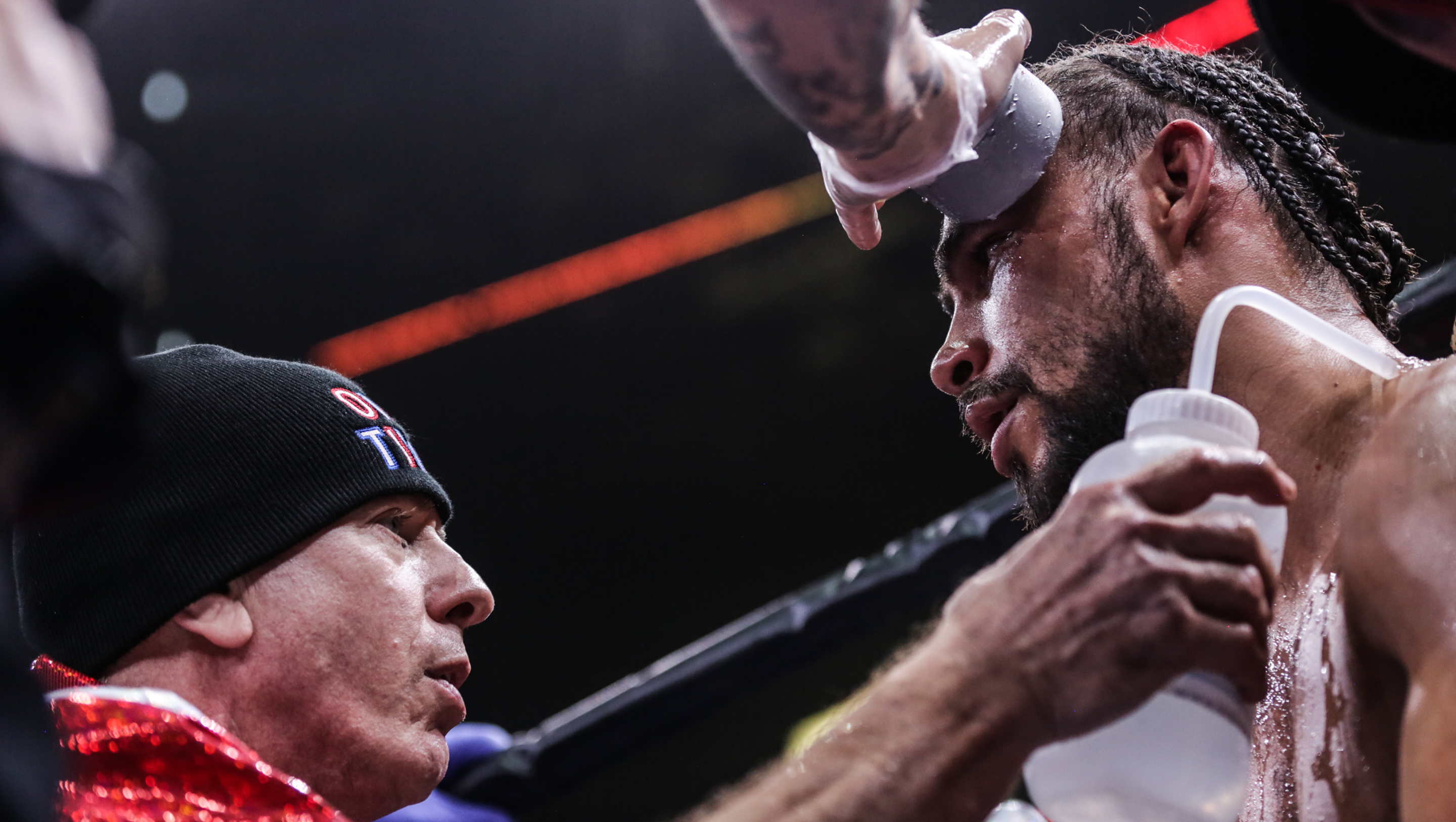 Thurman's team attend to his hematoma
