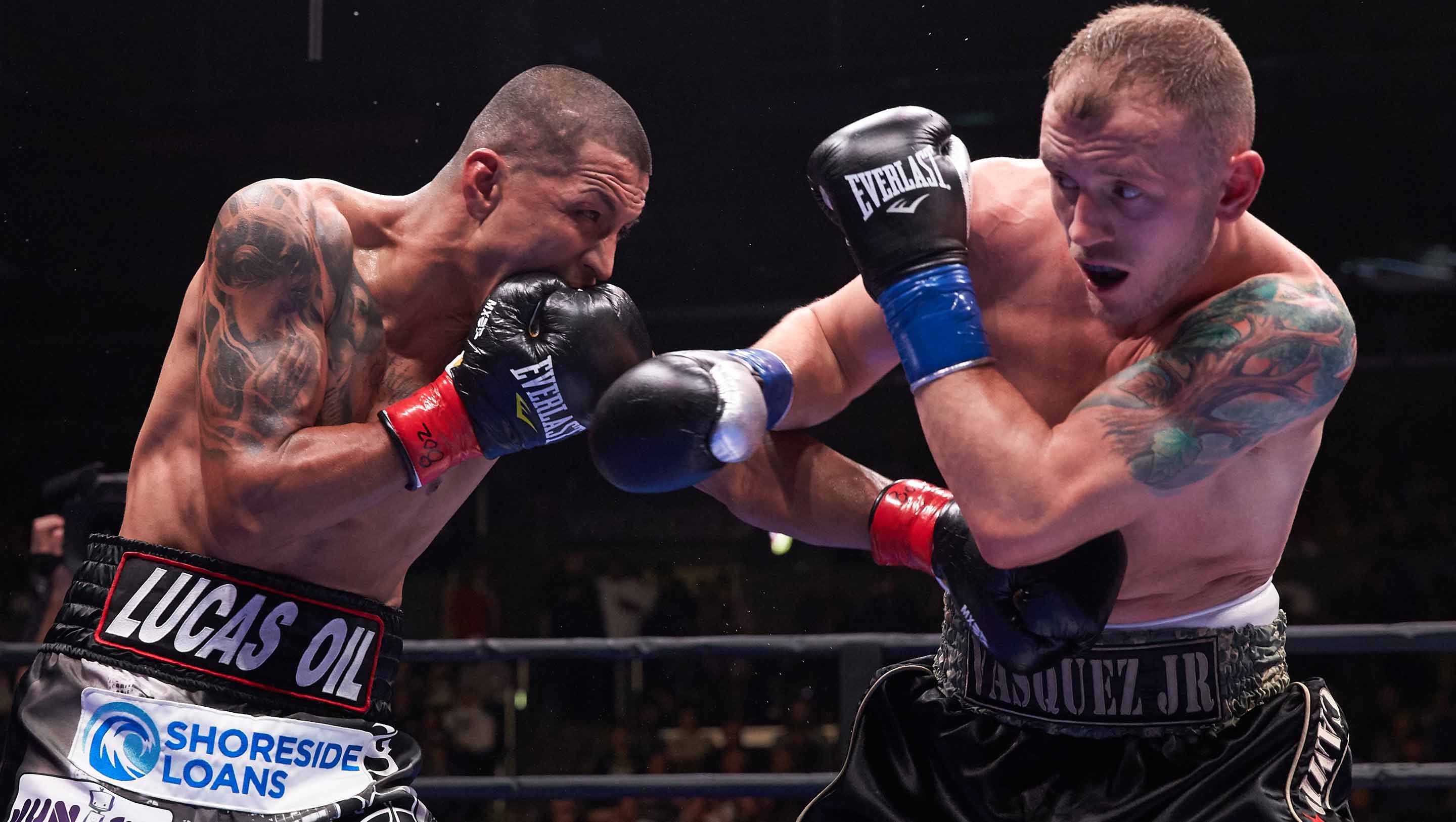 Vasquez swerves a punch