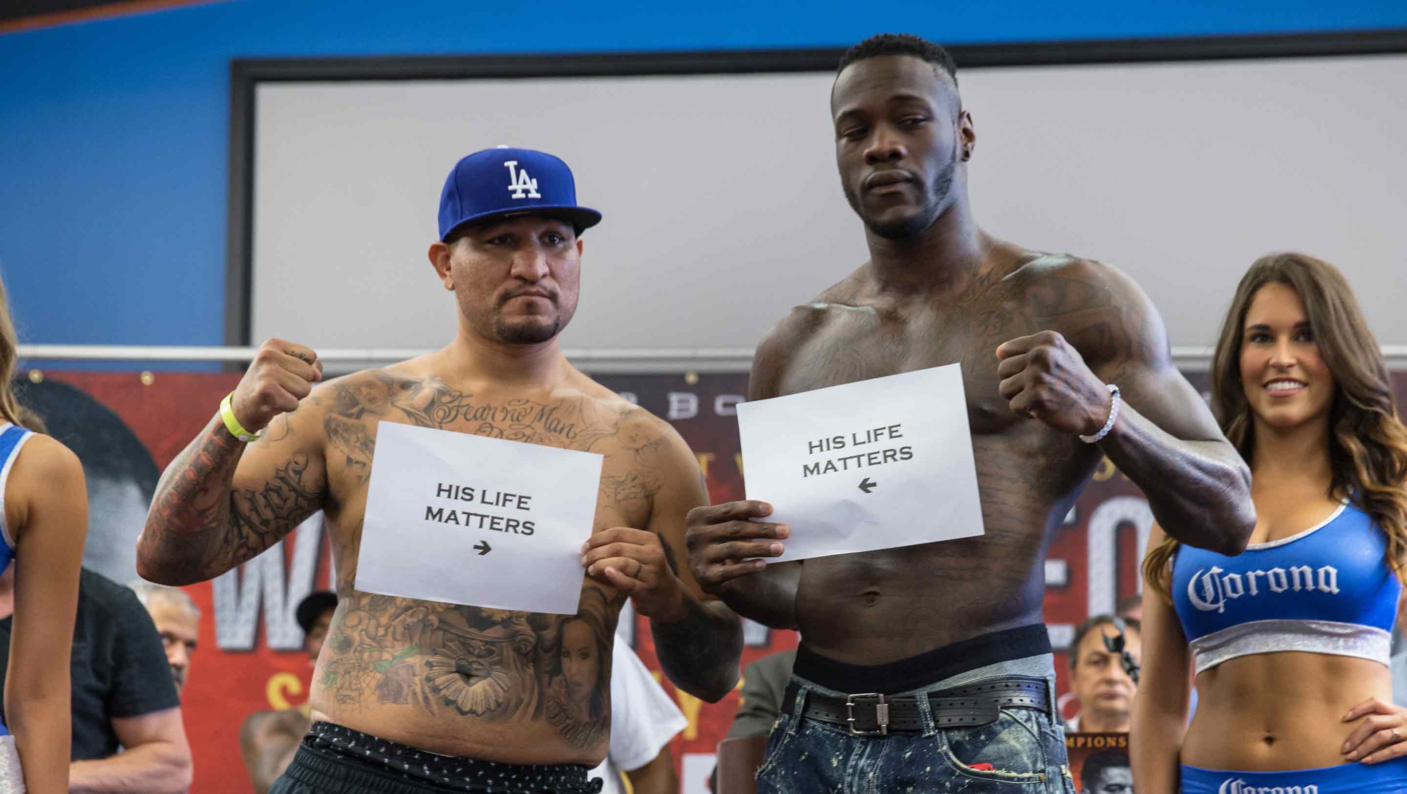 Wilder and Arreola meet at weigh-in