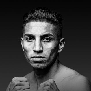 Mario Barrios fighter profile