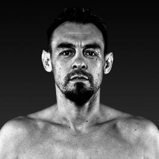 Robert Guerrero fighter profile