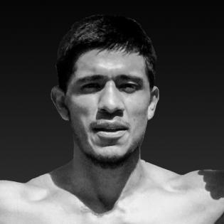 Luke Santamaria fighter profile