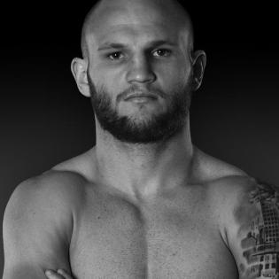Maciej Sulecki fighter profile