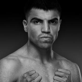 Victor Ortiz fighter profile