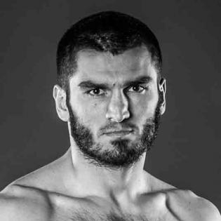Artur Beterbiev fighter profile