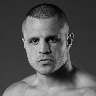 B.J. Flores fighter profile