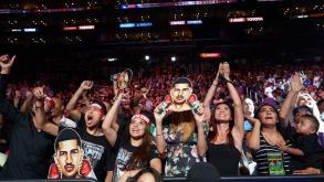 Leo Santa Cruz claims King of LA title with win over Abner Mares