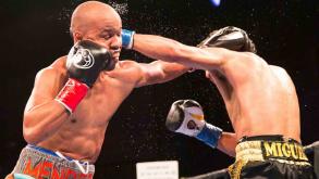 Mendez vs Vazquez full fight: October 6, 2015