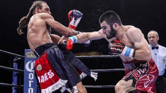 Beterbiev vs Johnson