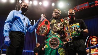 The Moment Jermell Charlo Became an Unified Super Welterweight World Champion