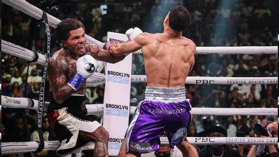 TOP 10 Most SAVAGE Knockouts In Boxing History, HIGHLIGHTS